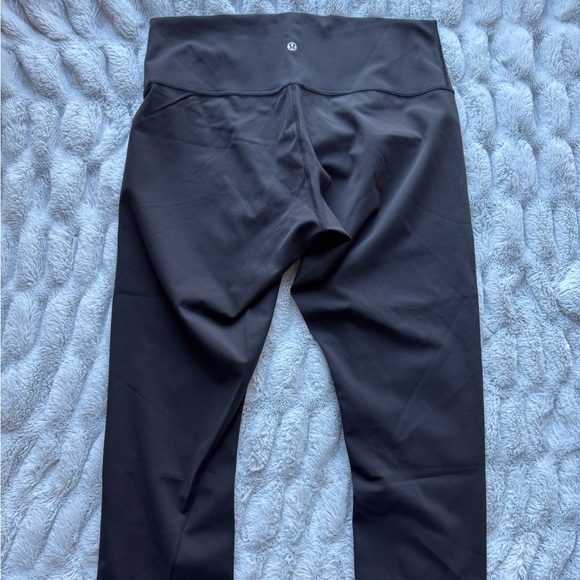Lululemon Black Cropped Leggings Size 12 - Picture 3 of 6